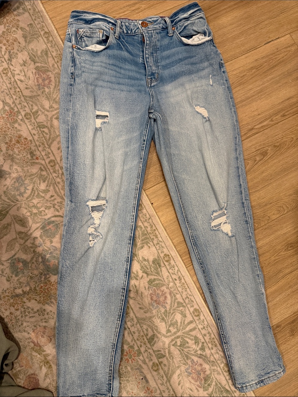 Light Wash Boyfriend Jeans with Distressed Rips